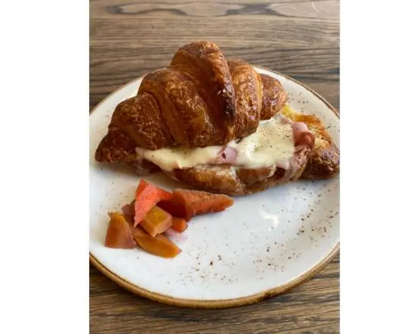 craftsman-and-wolves - Smoked Ham Croissant Sando