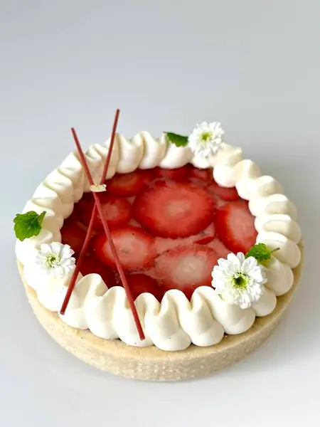 craftsman-and-wolves - Strawberry Chamomile Tart *GF*