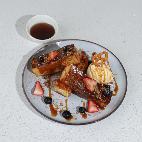 crane-cafe - French Toast
