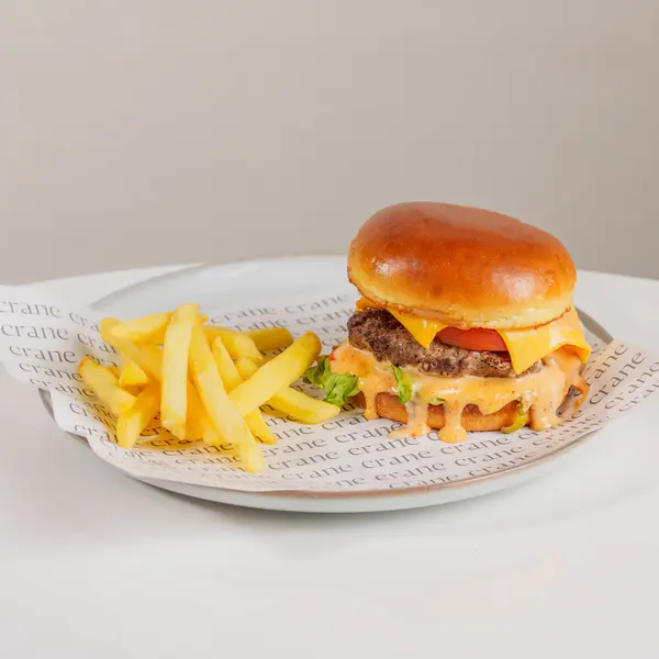 crane-cafe - Wagyu beef Burger