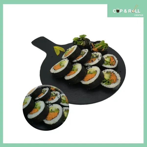 cuproll-center-korean-restaurant - Кимбап със зеленчуци