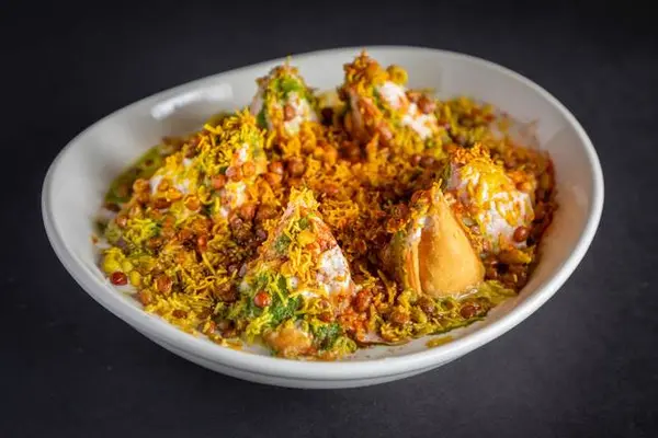 curry-up-now - Samosa Chaat