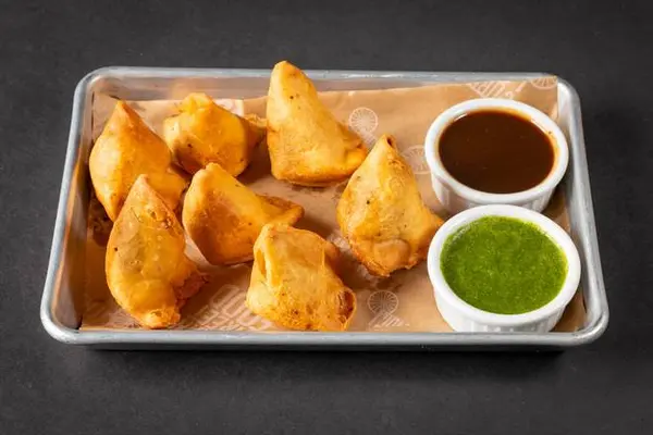 curry-up-now - Mini Samosa