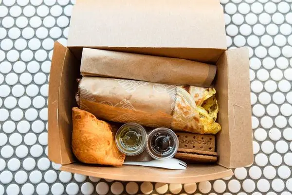 curry-up-now - Individual Meals:  Kathi Roll Box