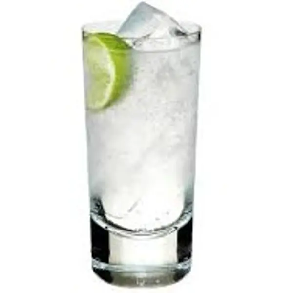 de-bra-hostel - Gin & Tonic