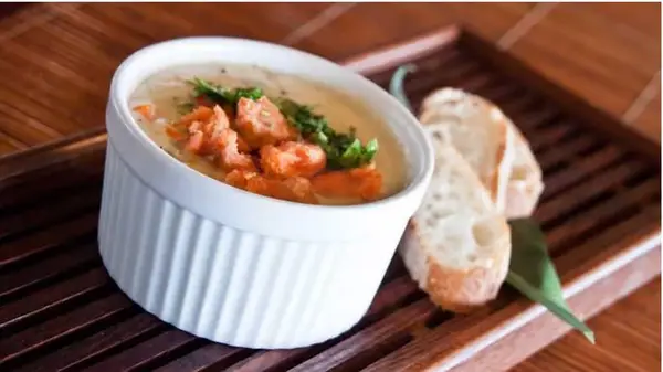 delica - Salmon Chowder