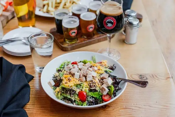 deschutes-brewery-portland-public-house - Honey Mustard Chicken Salad