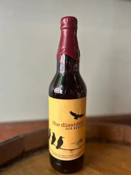 deschutes-brewery-portland-public-house - The Dissident 2015