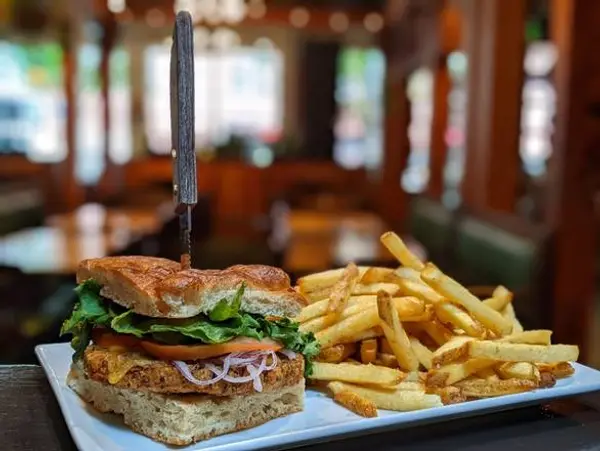 deschutes-brewery-portland-public-house - Quinoa Burger