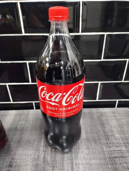 district-five - Coca cola 1.25L