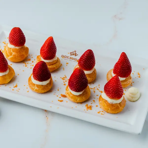 dot-sugar - Strawberry Cortina