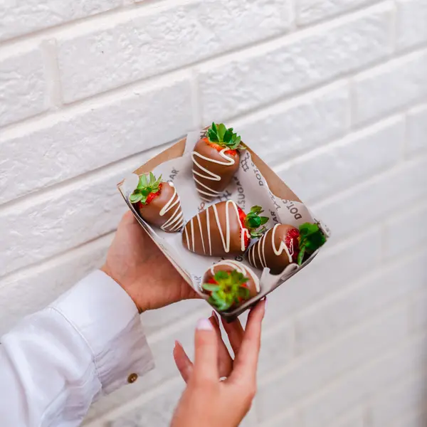 dot-sugar - Strawberry Chocolate