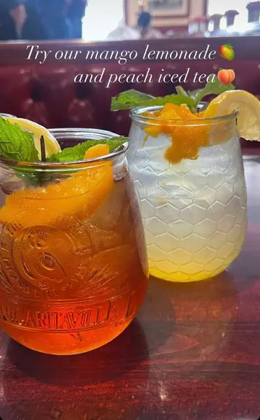 du-pars-restaurant - Peach Iced Tea