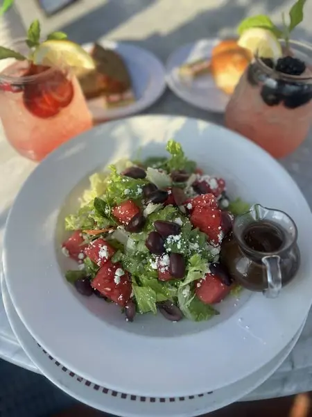 du-pars-restaurant - Watermelon Salad