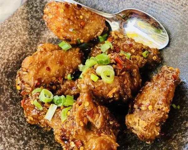 dumpling-home - Dry Fried Chicken Wings