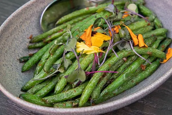 dumpling-time - Garlicky Green Beans