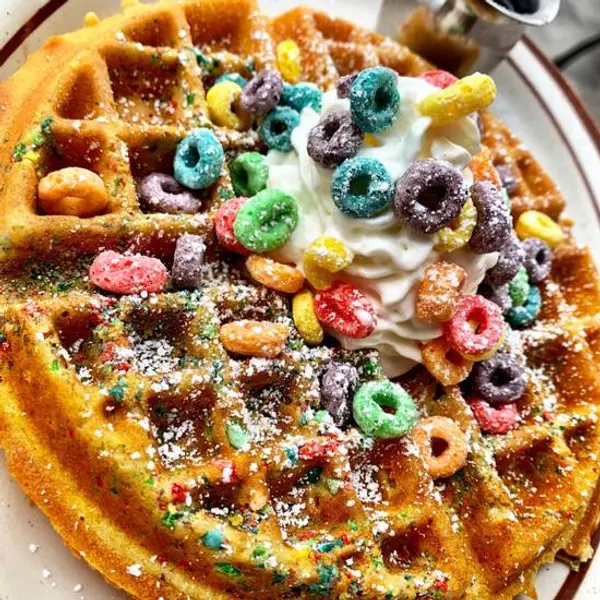 eatn-park - Froot Loops Waffle with Mixed Berries