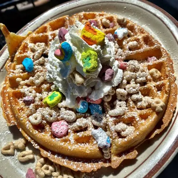 eatn-park - Lucky Charms Waffle 