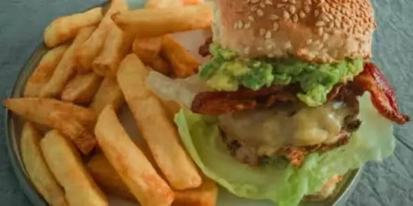 el-capitan-taqueria - Avo. Burger