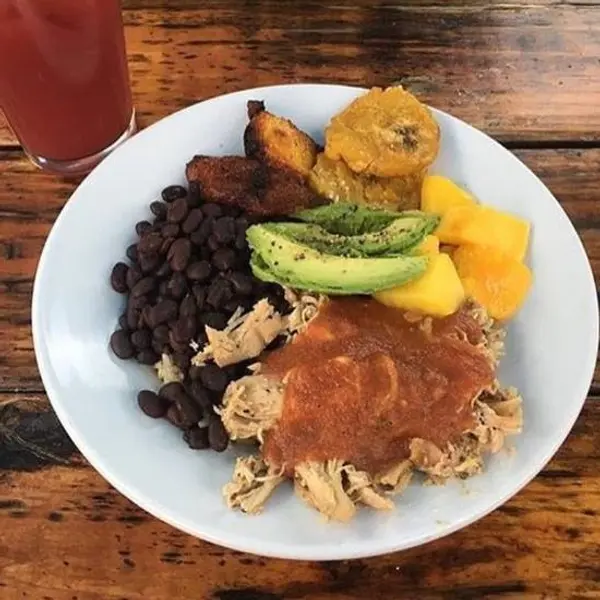 el-cubo-de-cuba - Pollito Bowl