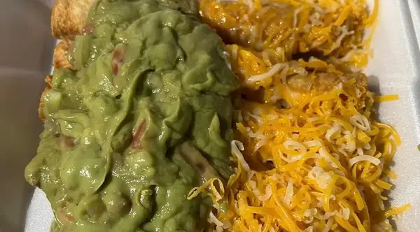 el-rancheros-mexican-food - 5 Rolled Tacos with Guacamole & Cheese