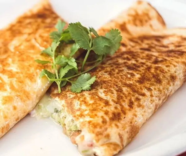 el-tesoro-taqueria-grill - Suiza Quesadilla