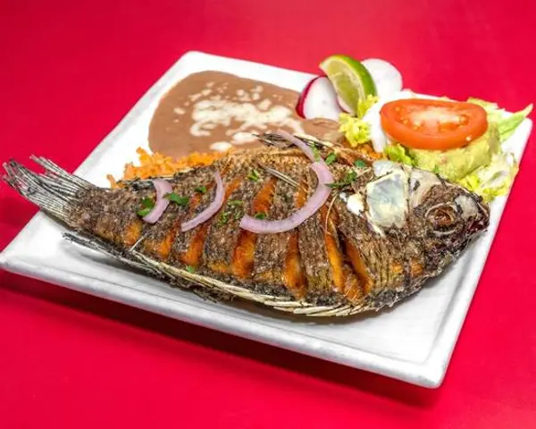 el-tesoro-taqueria-grill - Pescado Frito