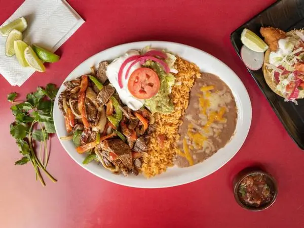 el-tesoro-taqueria-grill - Fajitas