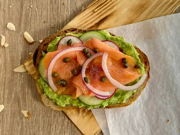 enter-the-cafe - Smoked Salmon Toast