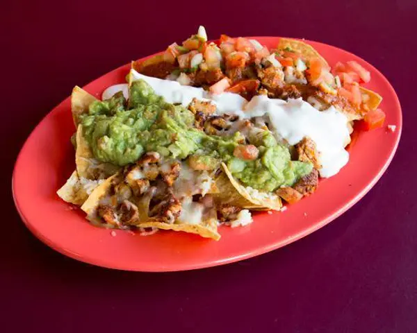 estrella-taqueria - Super Nachos