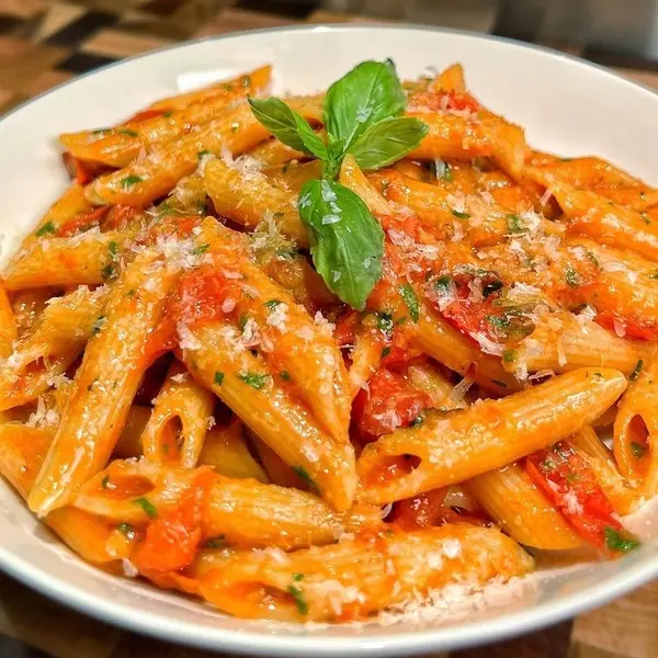 expatriate-inn-sl-limited - PENNE BARRACUDA