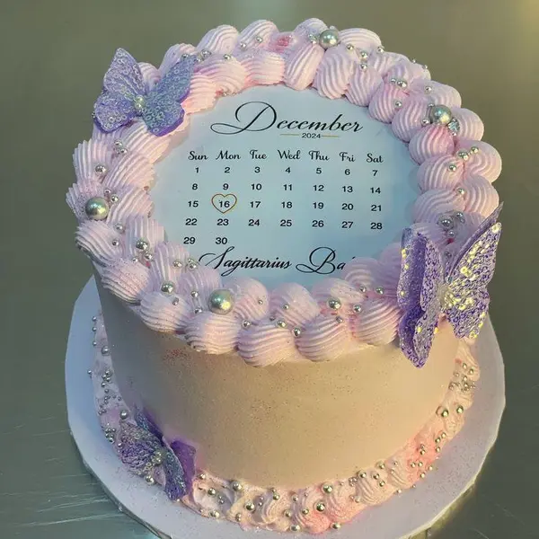 expatriate-inn-sl-limited - 10 - inch Cake