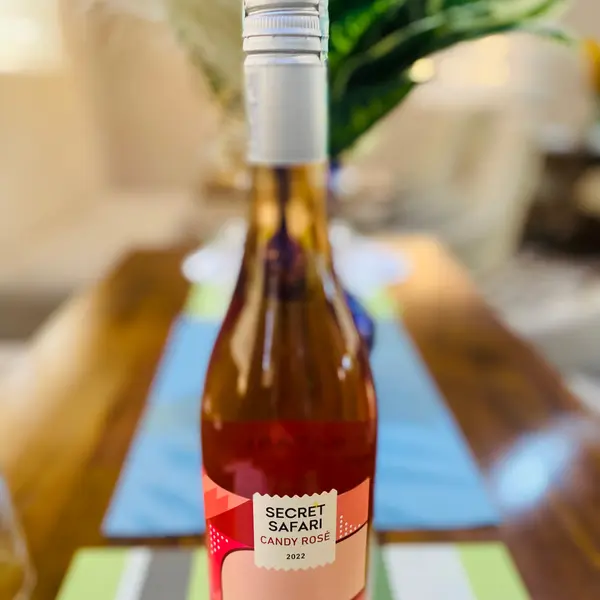 expatriate-inn-sl-limited - Secret Safari