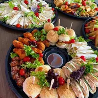 expatriate-inn-sl-limited - STARTERS