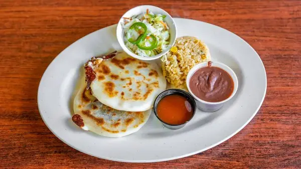 express-pupuseria - 3 Pupusa Combo