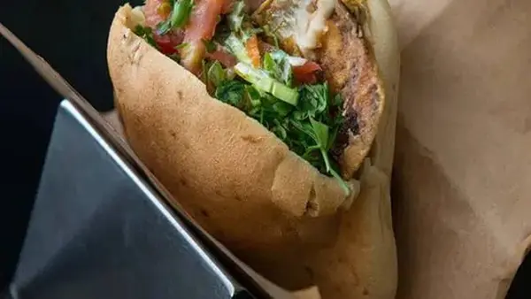 falafel-sahara - Pita Sabih