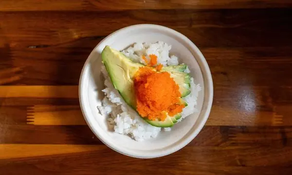 fish-face-poke-bar - Jose's Rice Avo Masago