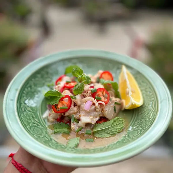fishermans-restaurant-and-bar - Larb Sashimi