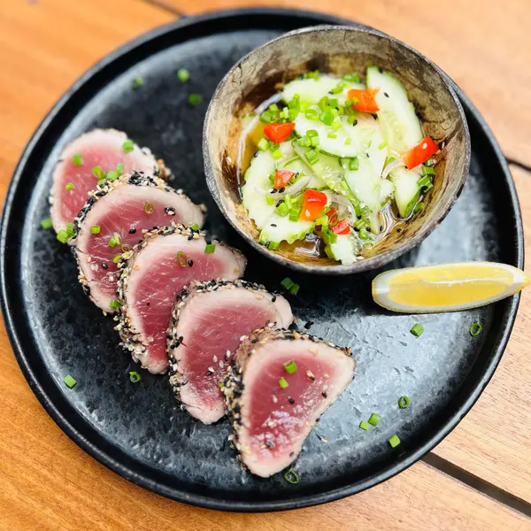 fishermans-restaurant-and-bar - Local Pan Seared Tuna