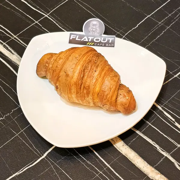 flatout - Zaatar Croissant