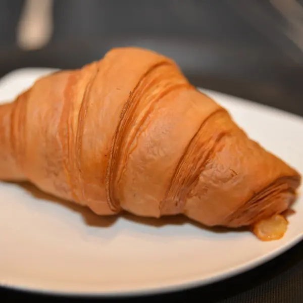 flatout - Cheese Croissant
