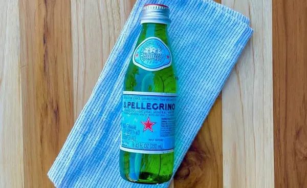 foode-cafe - San Pellegrino Sparkling Mineral Water