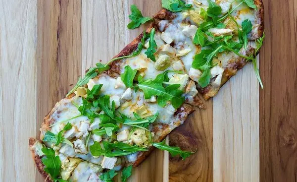 foode-cafe - Chicken Artichoke Flatbread Pizza