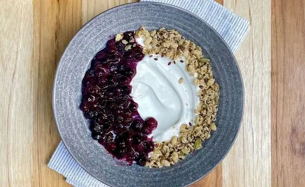 foode-cafe - Blueberry Compote & Greek Yogurt Parfait