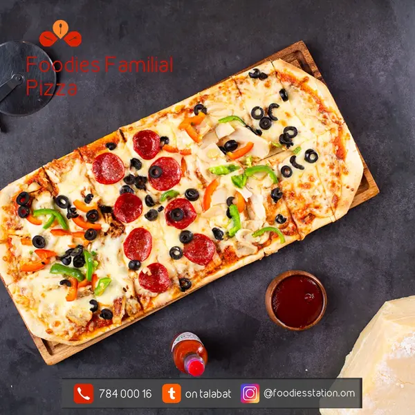 foodies-station-restaurant - بـــيتـزا فوديــز العائليــة