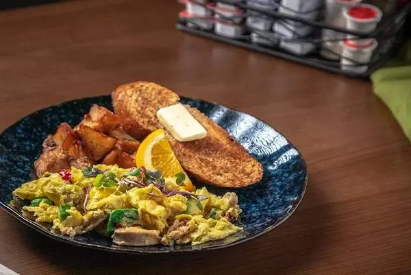 four-chairs - Chicken Apple Scramble