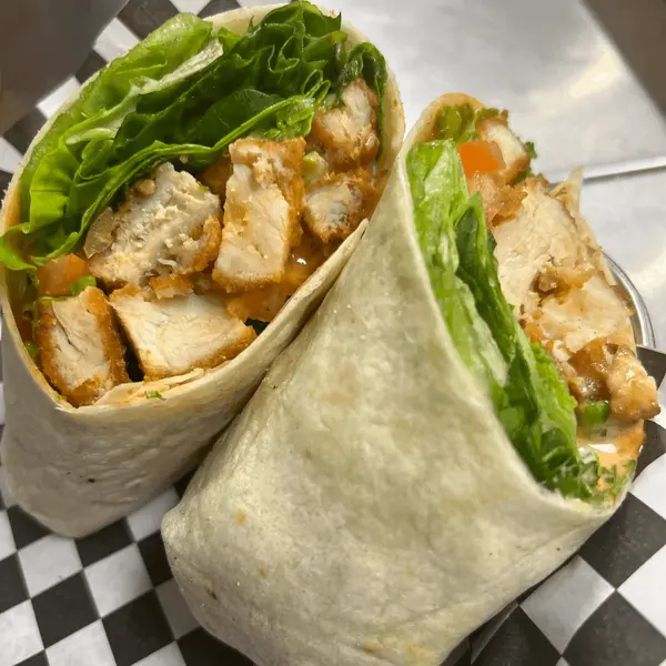 franklin-bowling-center - Wrap de chuleta de pollo crujiente