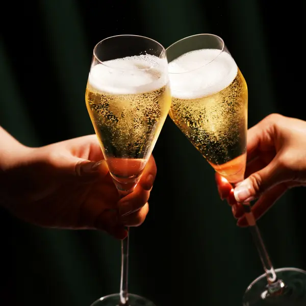 friends-prague - Prosecco / Treviso rozlévané / By Glass - více info na baru / more info on the bar