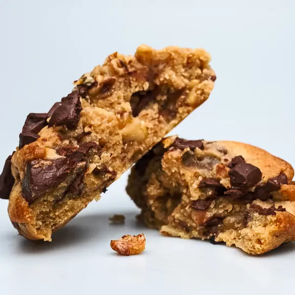 frutza-speciality-coffee-brunch-jucies - Levain New York Cokkies