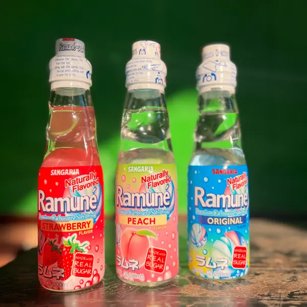 fukurou-ramen - Food pics for FREE Ramune!!!